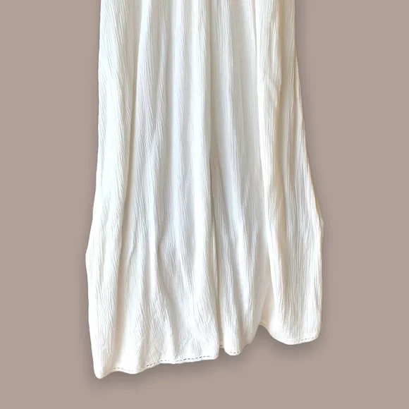 NWT Resort River Island White Dress With Ruffle Straps and A Cross Body Back - Picture 4 of 13